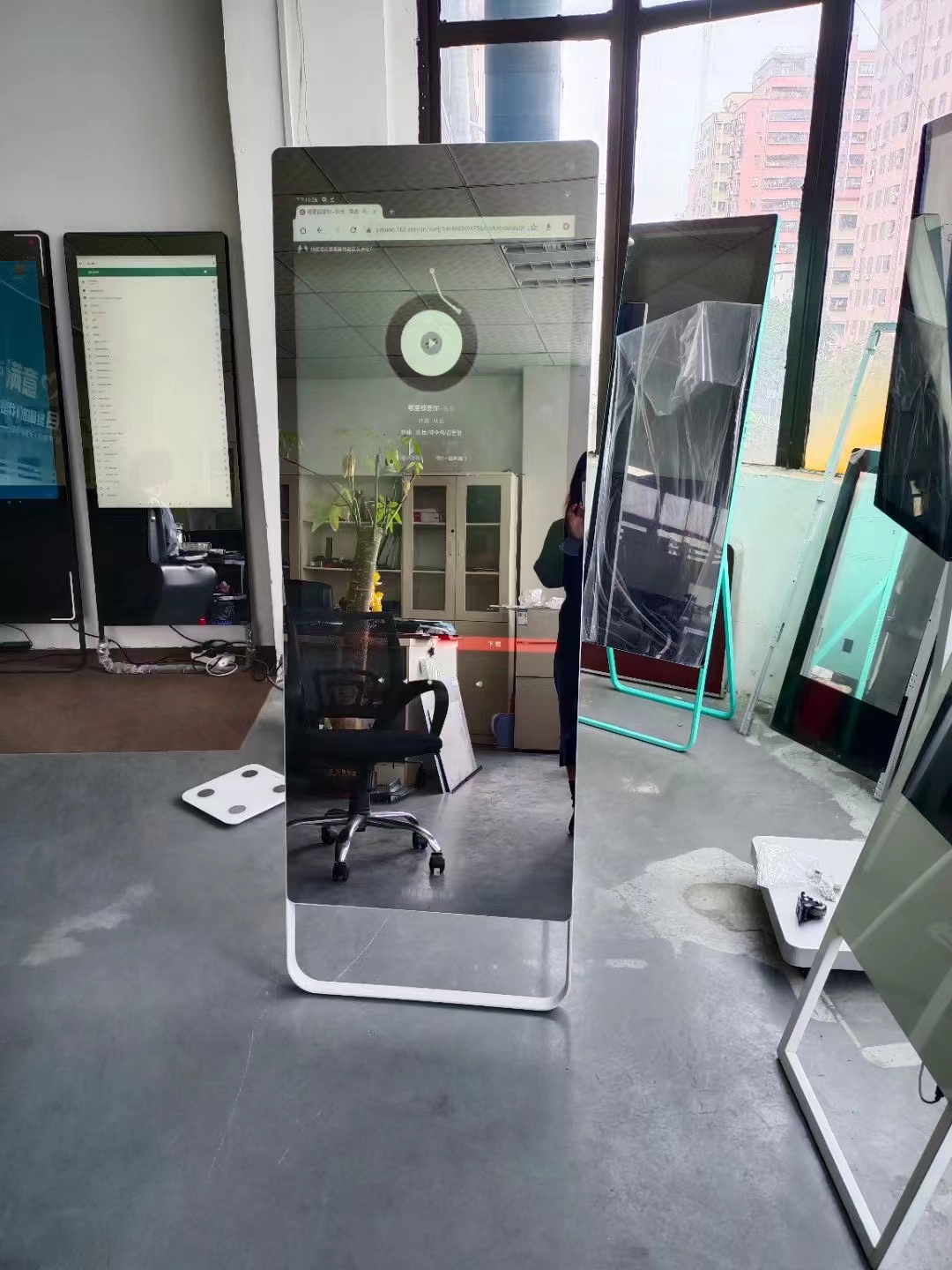 ダイレクト3Dカメラ搭載スマートワークアウトミラー ホームジ - Smart Home Gym Mirror のレビューと価格