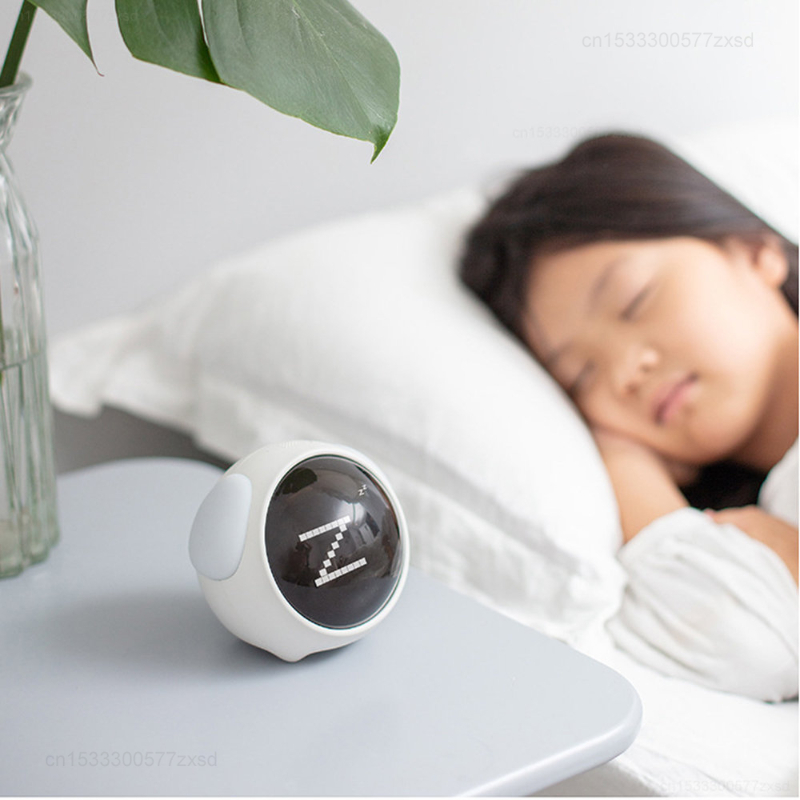 かわいい表情の目覚まし時計、スヌーズ機能付き、子供用デジタル - Smart Baby Night Light のレビューと価格