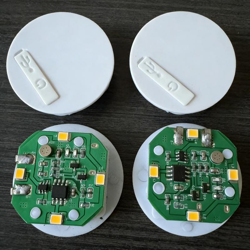38mm充電式LEDナイトランプタッチコントロールサウンドセ - Smart Baby Night Light のレビューと価格